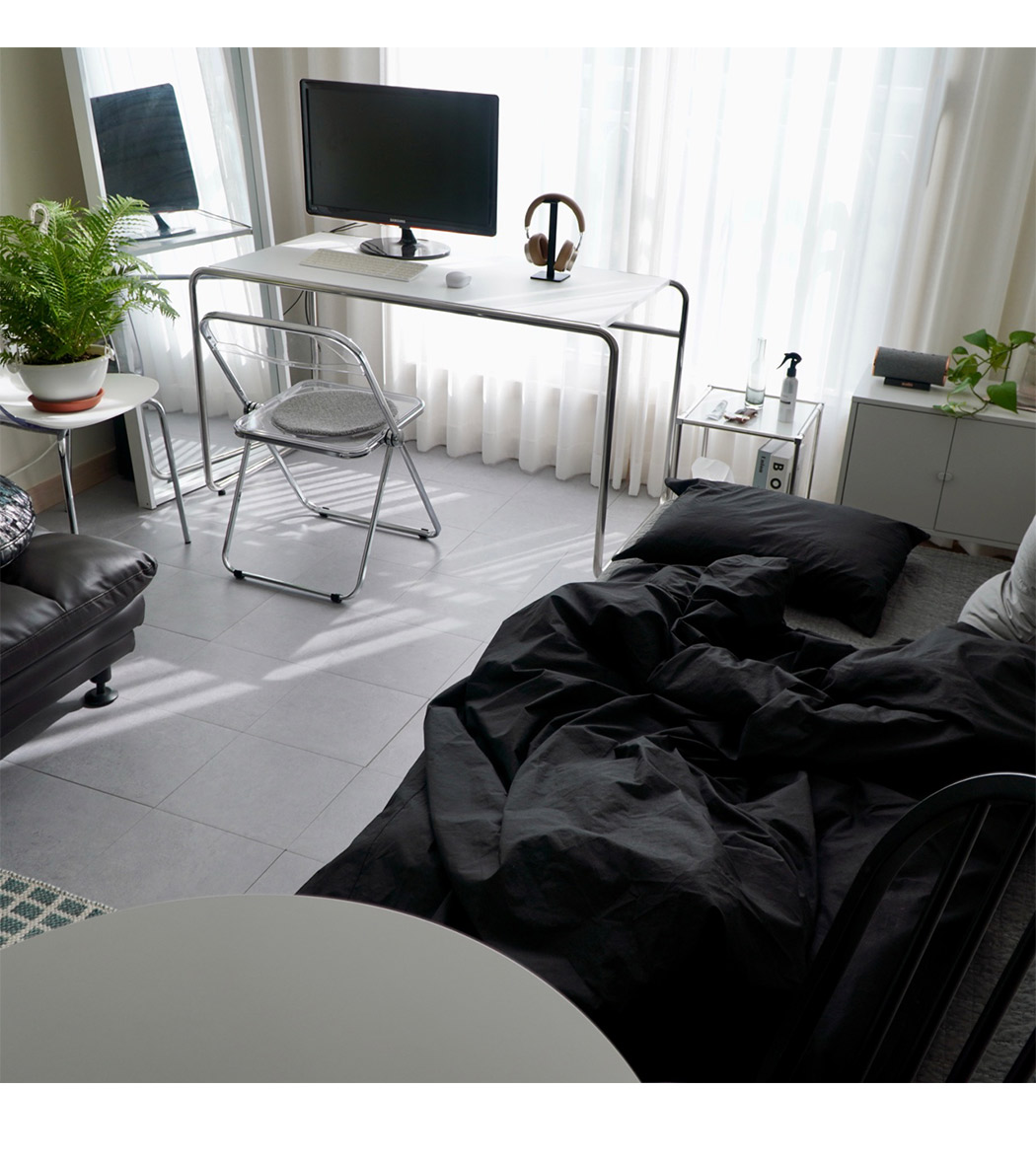 urbane_black_ebul2_01.jpg