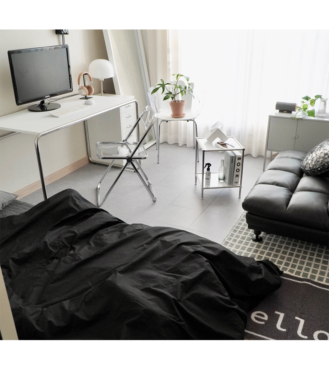urbane_black_ebul2_02.jpg
